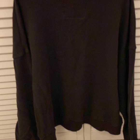 Hollister Extra small sweater - Picture 3 of 3
